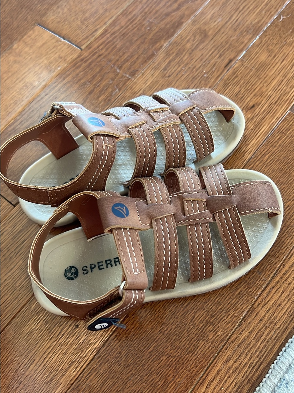 Sperry Kids Brown Multi-Strap Hook-and-Loop Sandals